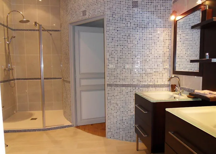 Bed & Breakfast Chateau De Clermont-saves *