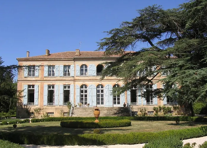 Chateau De Clermont-saves *